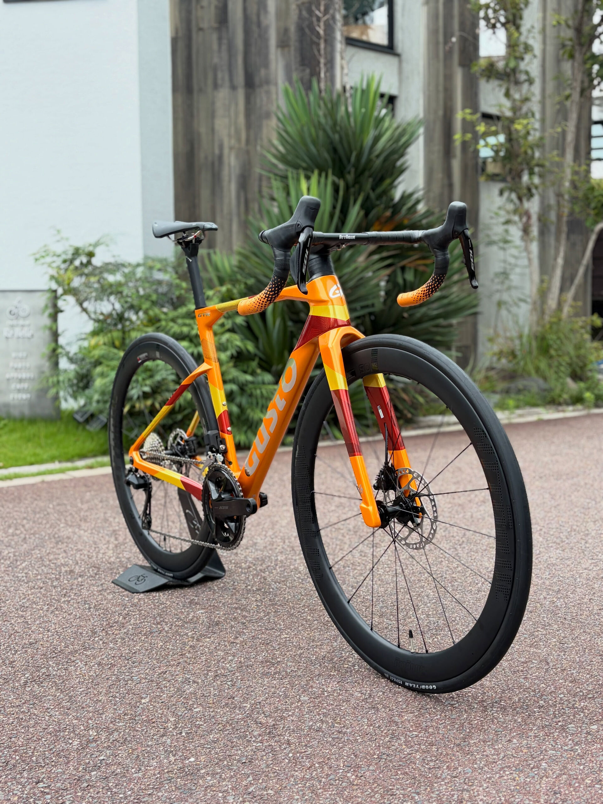 GUSTO GTR 店頭試乗車をご用意しました✨